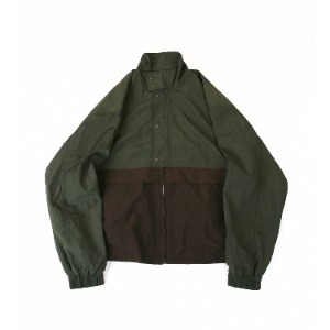 <B>SWELLMOB<br></b>Nylon sports suit (jacket)<br>-olive/brown-